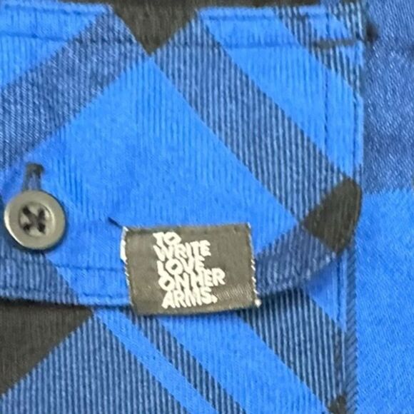 TO WRITE LOVE ON HER ARMS Women’s Blue & Black Plaid “I Refuse To Let Fear Win” - Picture 6 of 6